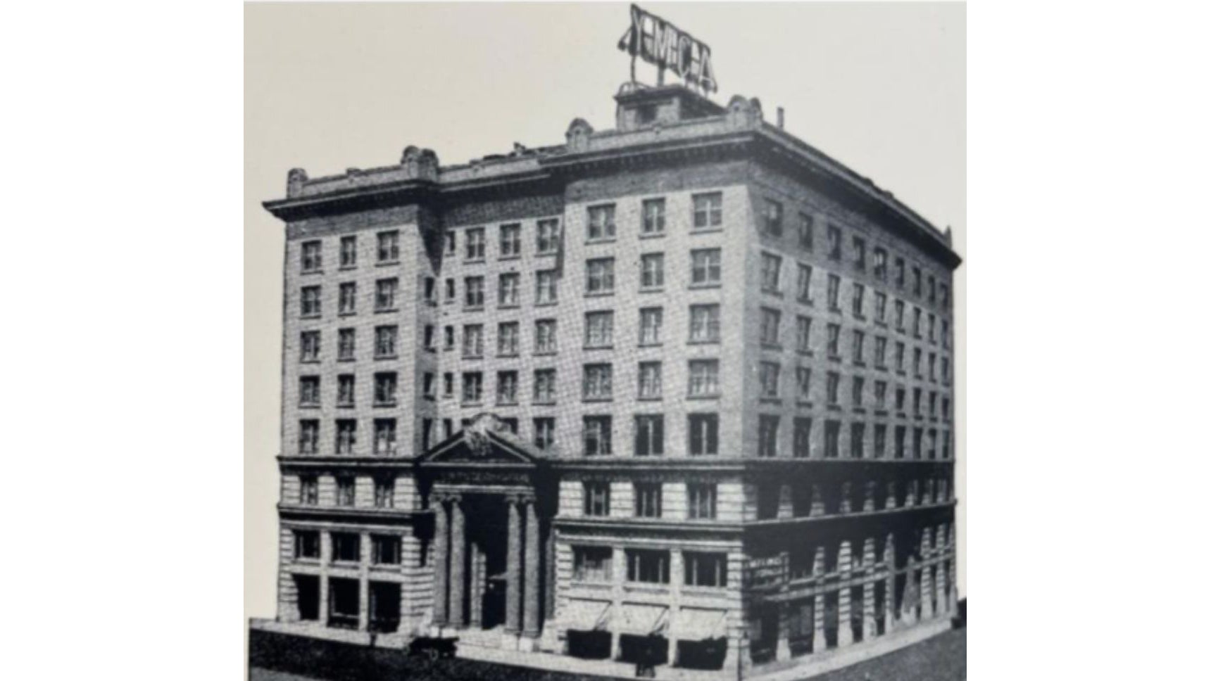 Golden Gate College YMCA building in 1901.