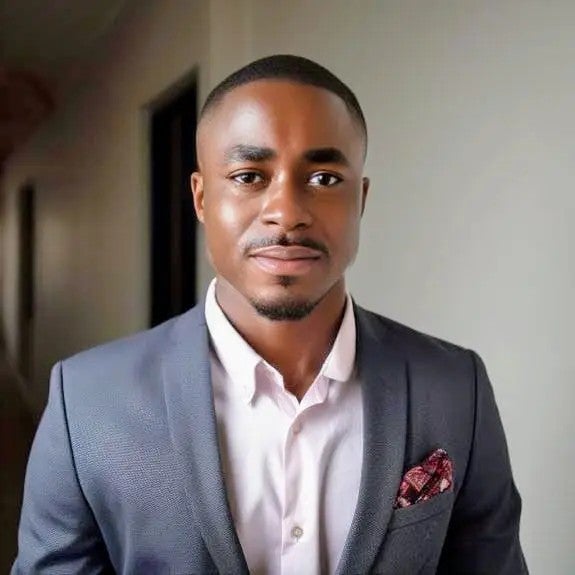 Komi Adomayakpor SVA VP of Finance